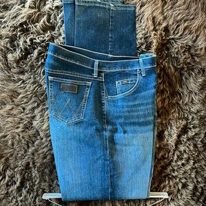 Wrangler 20X 01 Competition Advanced Comfort Jeans 33 x 36